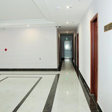 สกาย โฮเต็ล ฮองงู Hotel Hong Ngu ภายนอก รูปภาพ