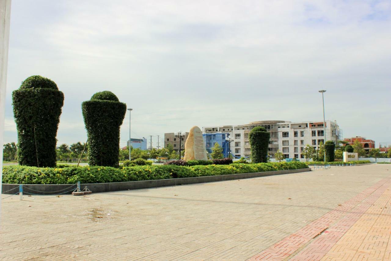 สกาย โฮเต็ล ฮองงู Hotel Hong Ngu ภายนอก รูปภาพ